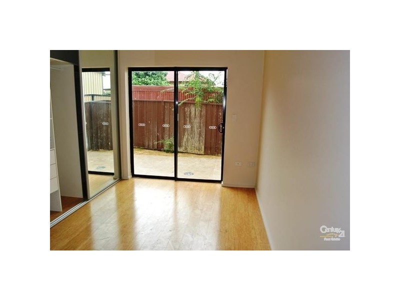 8/54 King Street, St Marys NSW 2760