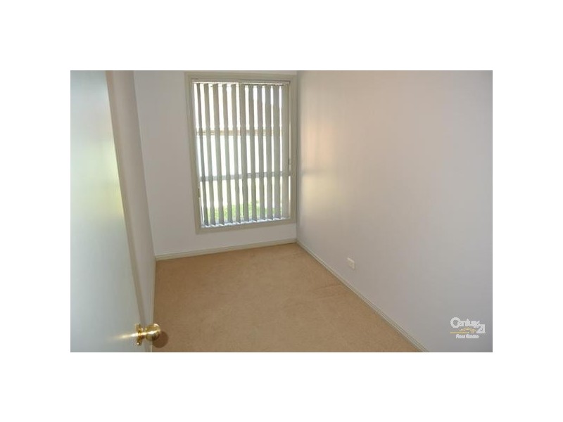 60 Womra Crescent, Glenmore Park NSW 2745