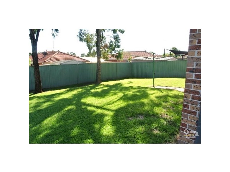 60 Womra Crescent, Glenmore Park NSW 2745