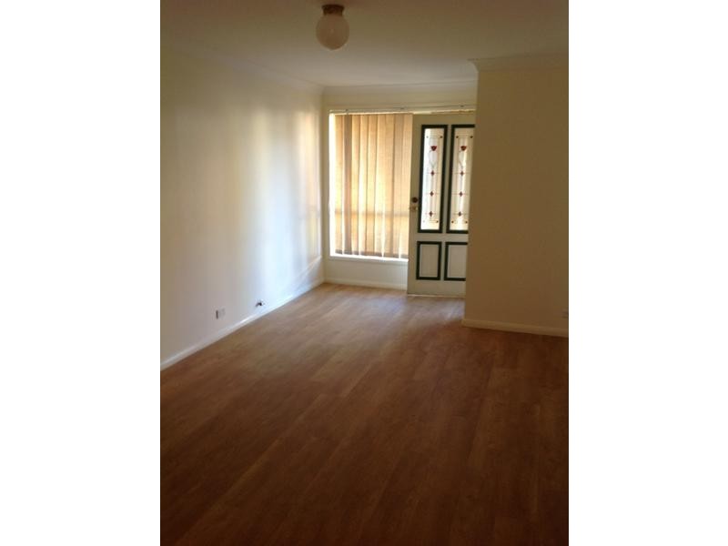 7/2 Dutton Place, Glenmore Park NSW 2745