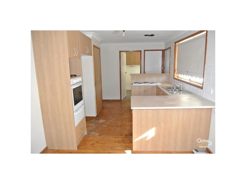 5 Dunbar Avenue, Werrington County NSW 2747