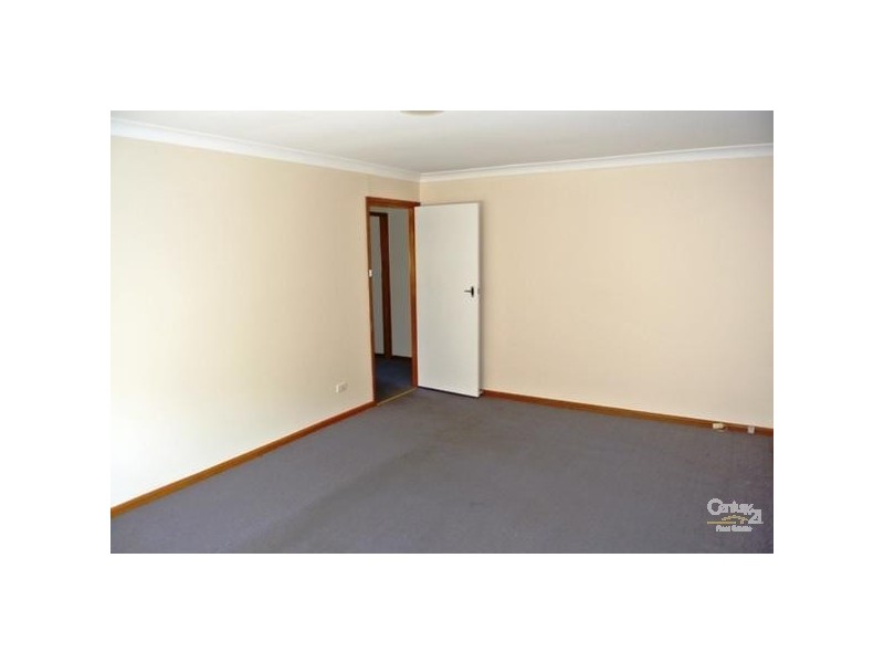 5 Dunbar Avenue, Werrington County NSW 2747