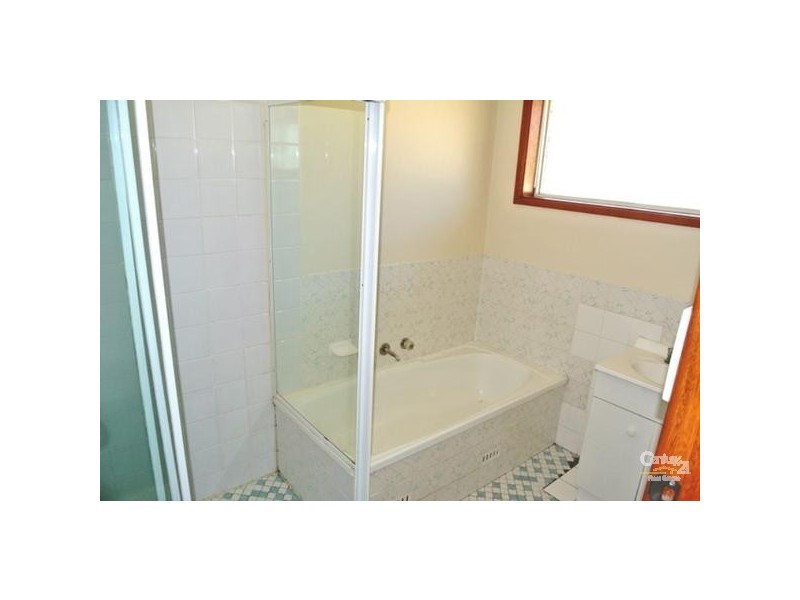 5 Dunbar Avenue, Werrington County NSW 2747