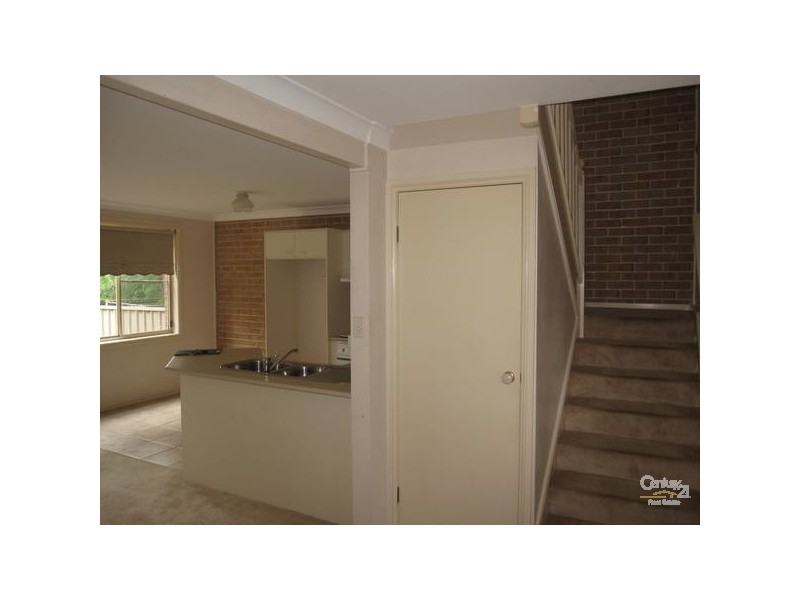 2/37 Warwick Street, Penrith NSW 2750