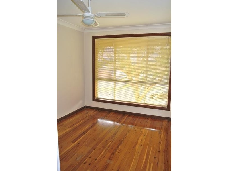 16 Kanina Place, Cranebrook NSW 2749