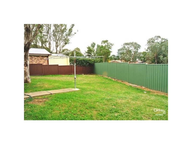 16 Kanina Place, Cranebrook NSW 2749