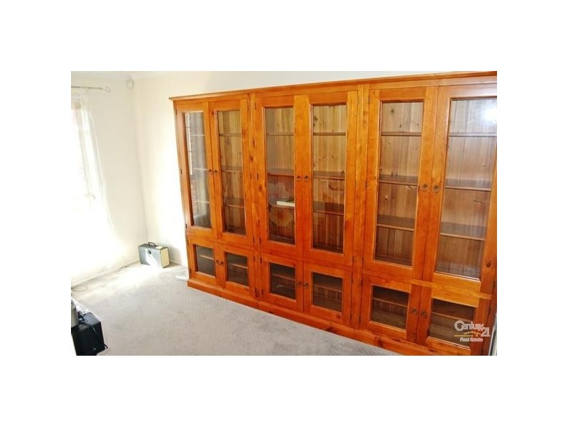 11 Huntingdale Drive, Glenmore Park NSW 2745