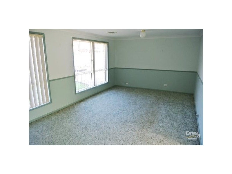 30 Coco Drive, Glenmore Park NSW 2745