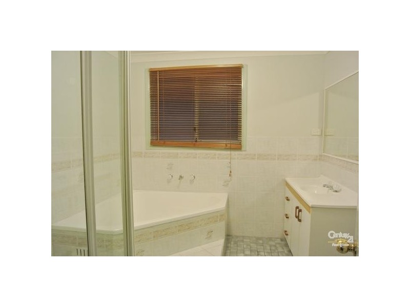 20A Kulaman Crescent, Glenmore Park NSW 2745