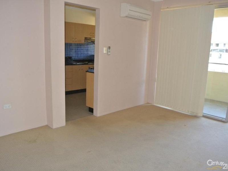 27/65 Park Avenue, Kingswood NSW 2747