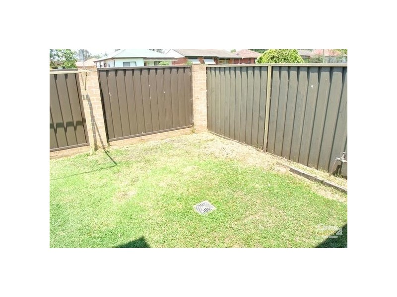 1/29 Pembroke Street, Cambridge Park NSW 2747