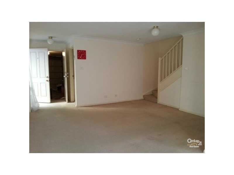 2/15 Park Avenue, Kingswood NSW 2747