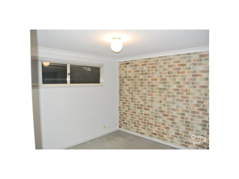 1/5 Gilmore Close, Glenmore Park NSW 2745