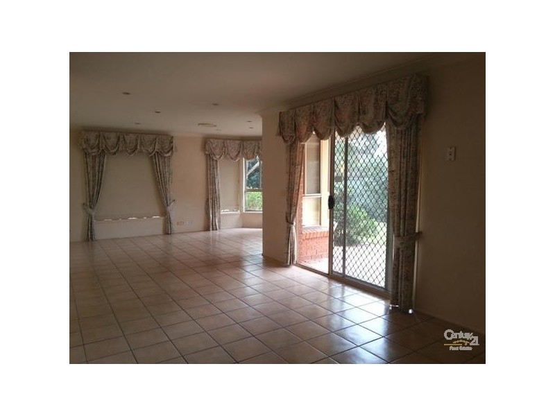 1 Coolabah Crescent, Glenmore Park NSW 2745