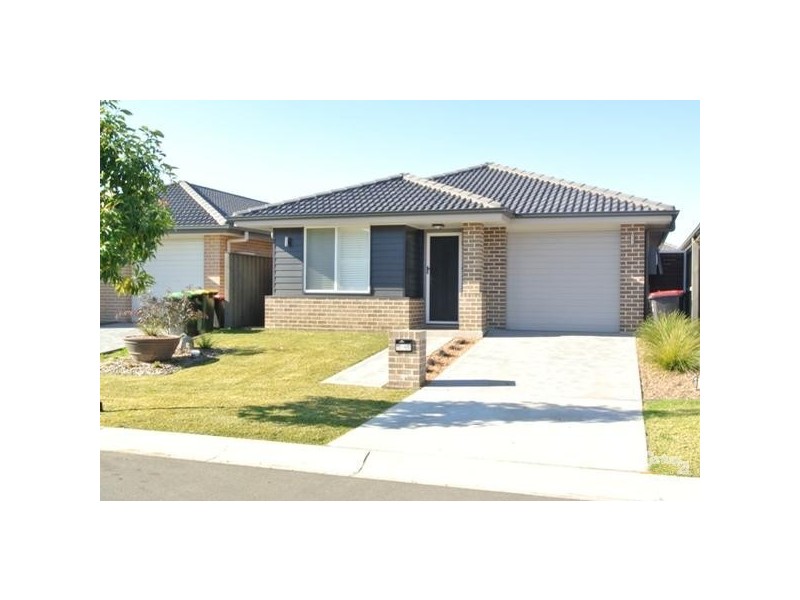 14 Prion Avenue, Cranebrook NSW 2749