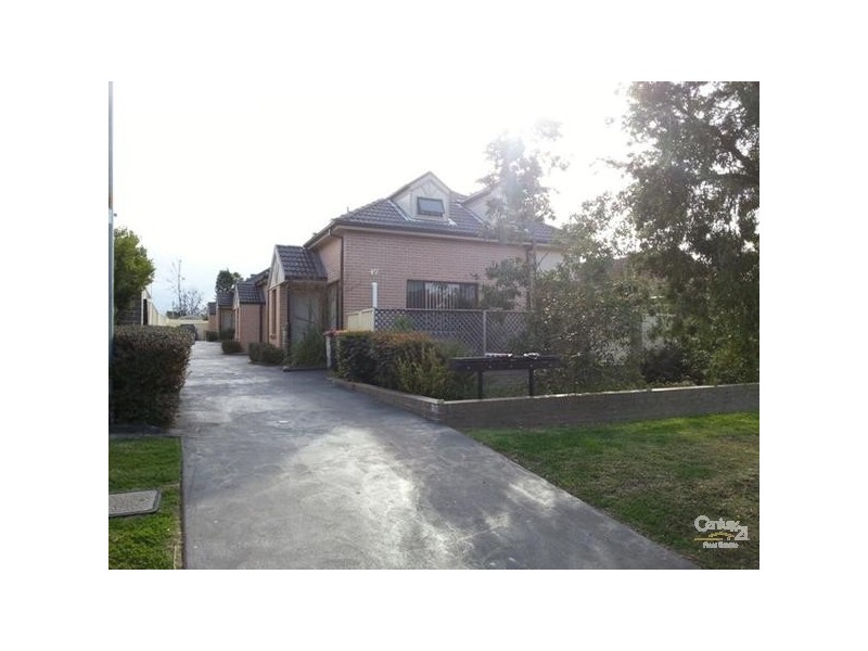 3/47 Barry Street, Cambridge Park NSW 2747
