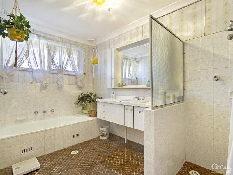 116 East Wilchard Road, Castlereagh NSW 2749