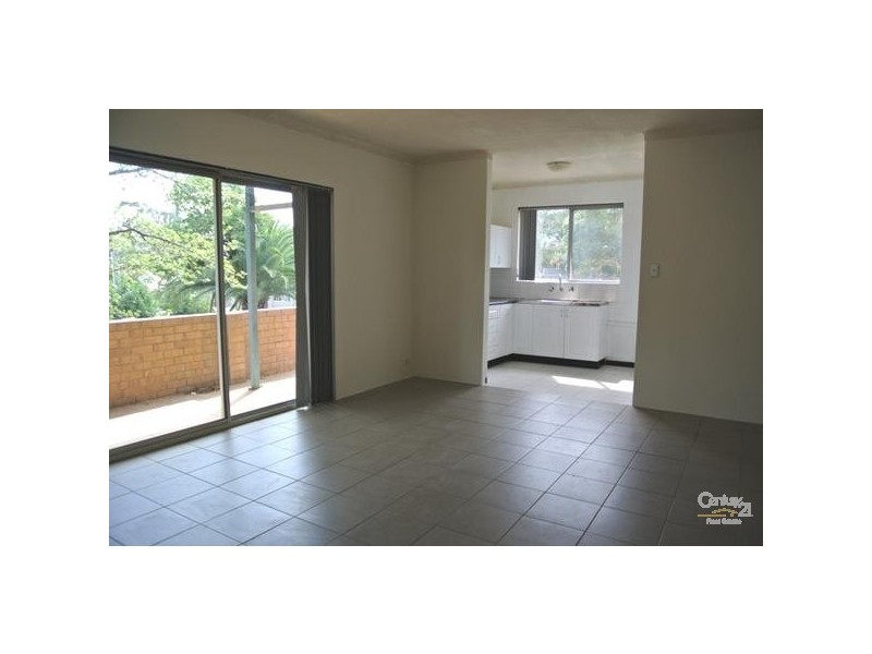 1/16 Thurston Street, Penrith NSW 2750