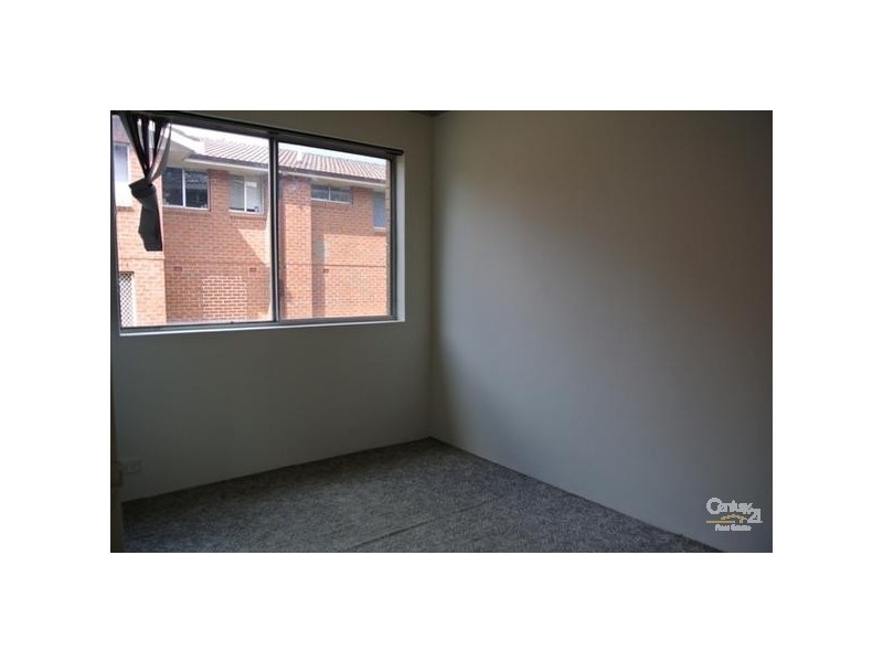 1/16 Thurston Street, Penrith NSW 2750