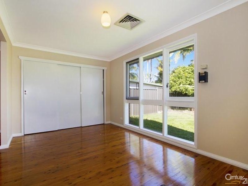 8 Miller Street, South Penrith NSW 2750