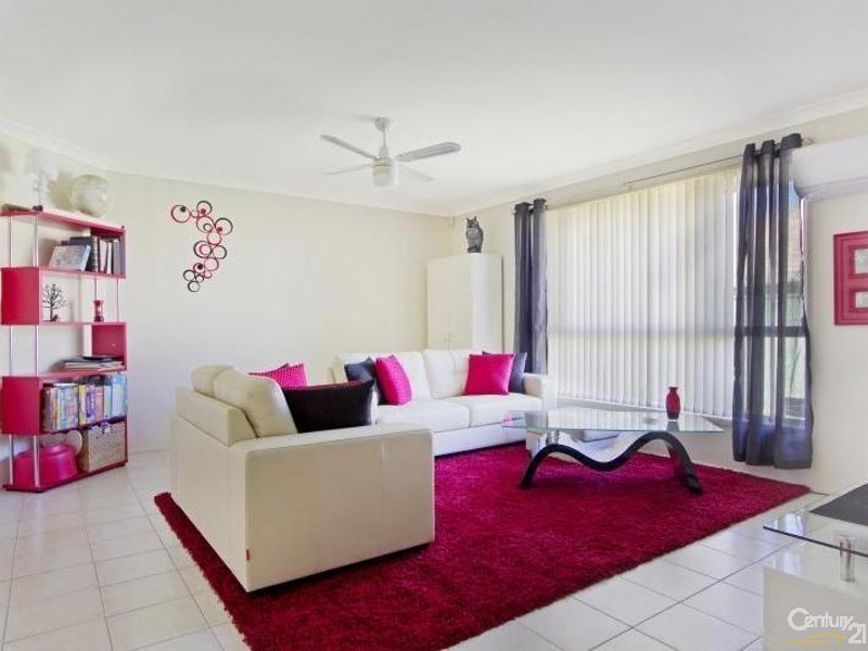 81 The Lakes Drive, Glenmore Park NSW 2745
