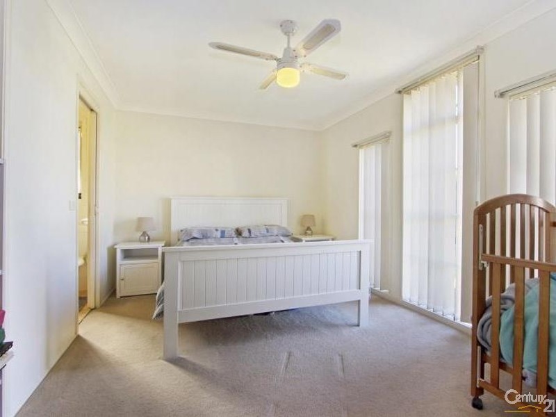 81 The Lakes Drive, Glenmore Park NSW 2745