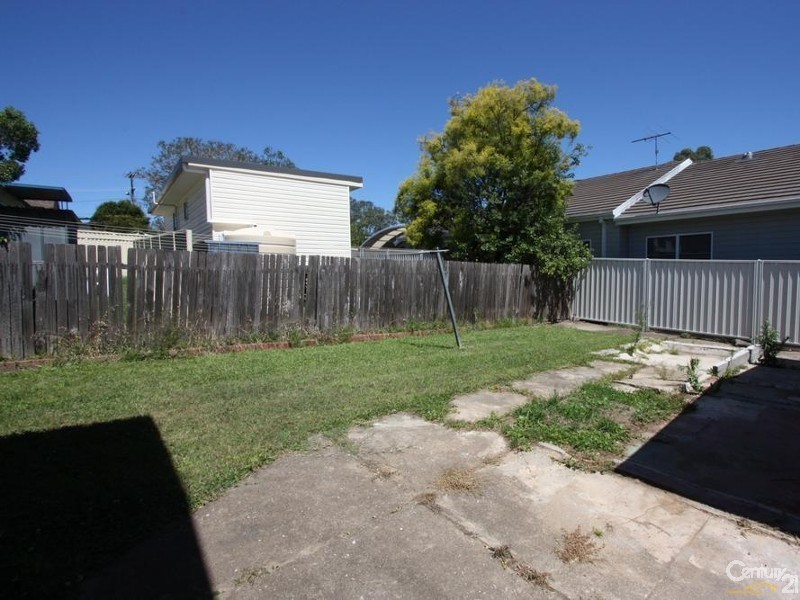98 Stafford Street, Penrith NSW 2750