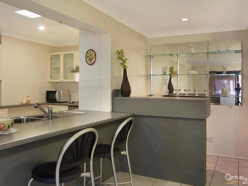 42 Martha Crescent, Cranebrook NSW 2749