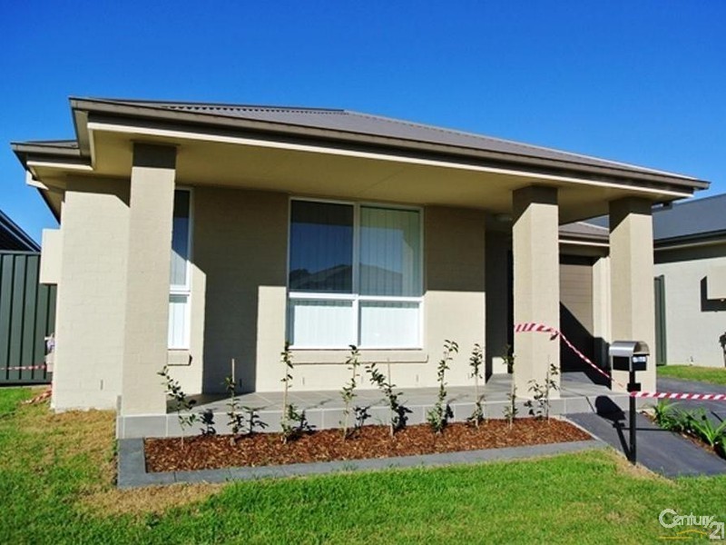 26 Finsbury Circuit, Ropes Crossing NSW 2760