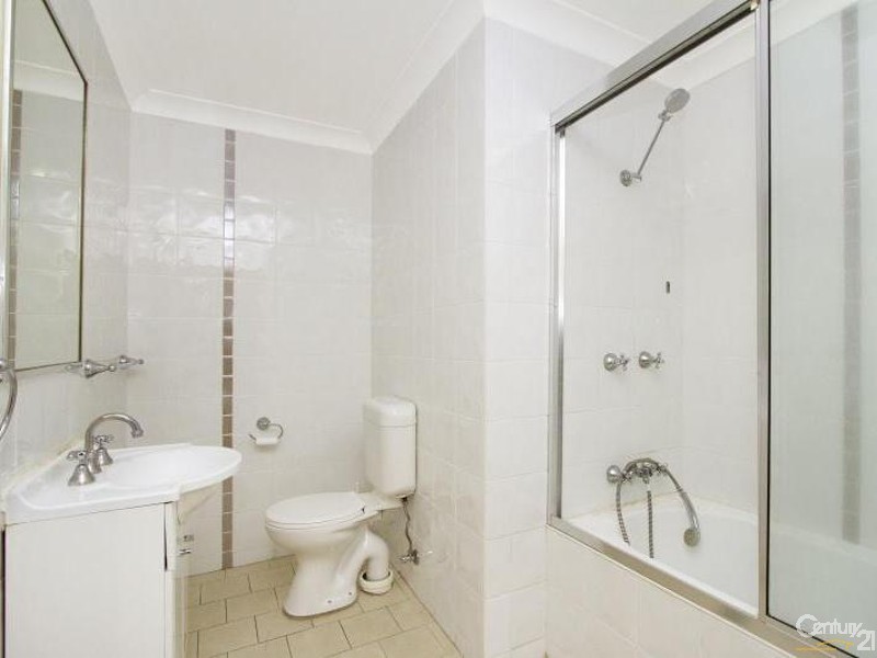 12/20 Santley Crescent, Kingswood NSW 2747