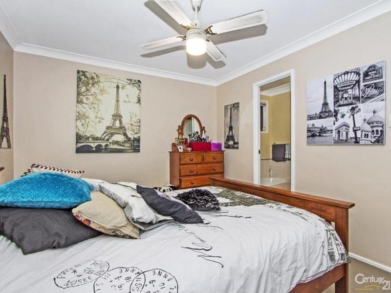 6 Wintercorn Row, Werrington Downs NSW 2747