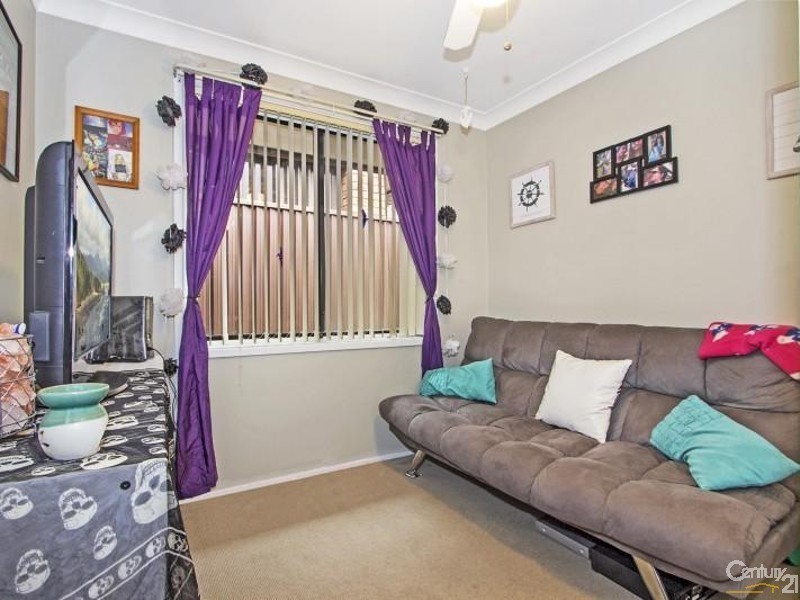 6 Wintercorn Row, Werrington Downs NSW 2747