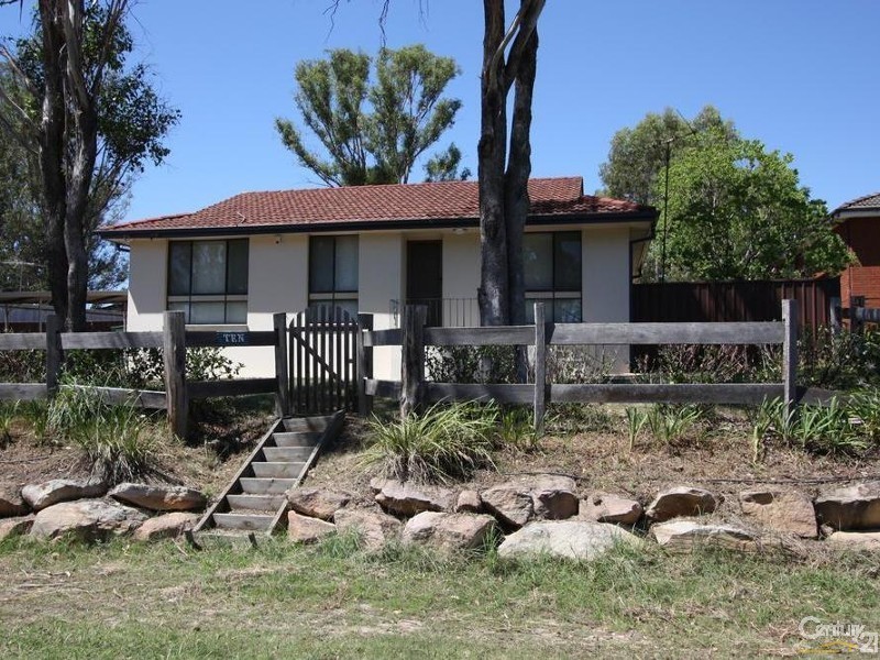 10 Hilltop Road, Penrith NSW 2750