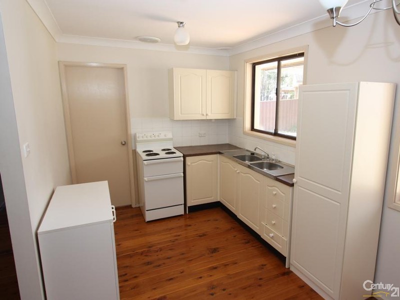 10 Hilltop Road, Penrith NSW 2750