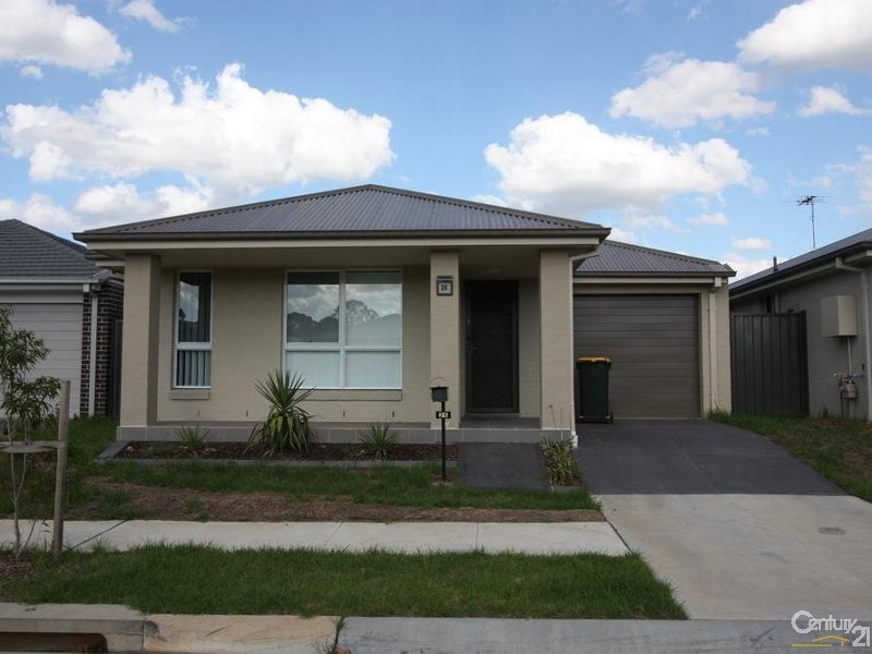 26 Finsbury Circuit, Ropes Crossing NSW 2760