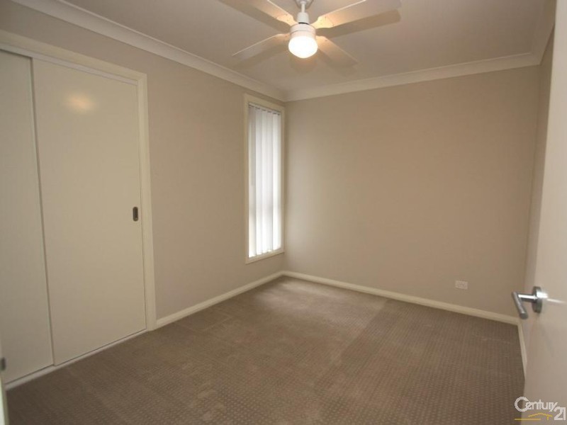 26 Finsbury Circuit, Ropes Crossing NSW 2760