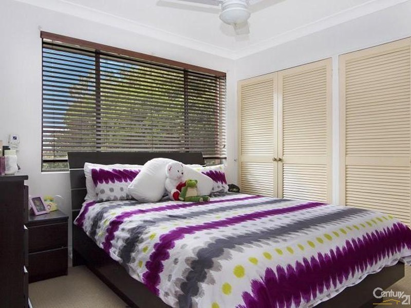 9 Twickenham Avenue, Cambridge Park NSW 2747