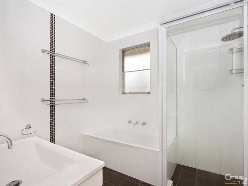 9 Twickenham Avenue, Cambridge Park NSW 2747