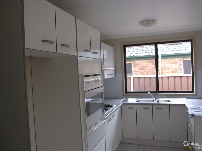 22 Primrose Crescent, Claremont Meadows NSW 2747