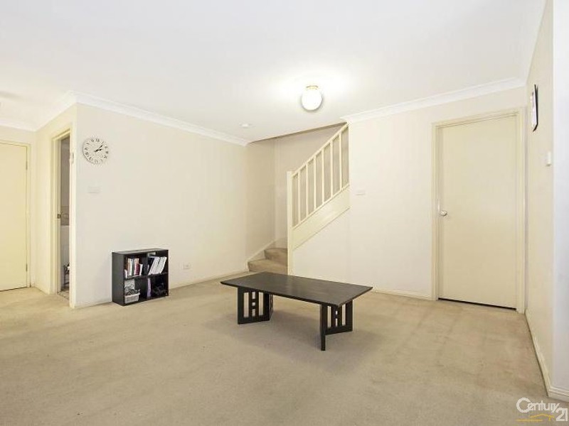 2/15 Park Avenue, Kingswood NSW 2747