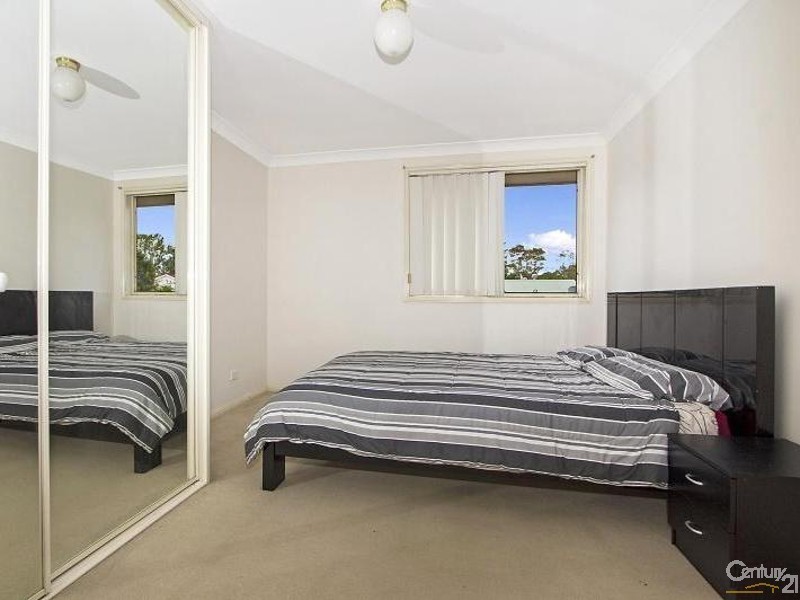 2/15 Park Avenue, Kingswood NSW 2747