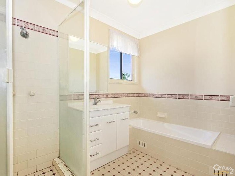 2/15 Park Avenue, Kingswood NSW 2747