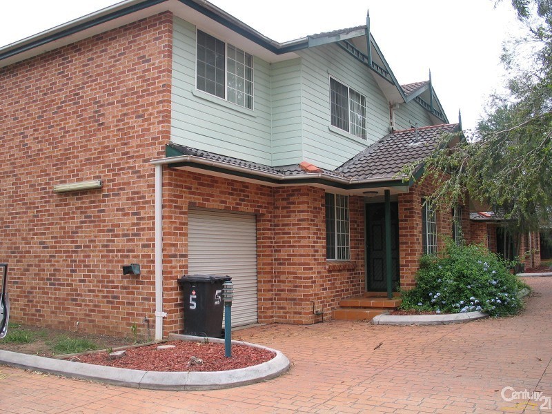 5/6 College Street, Cambridge Park NSW 2747