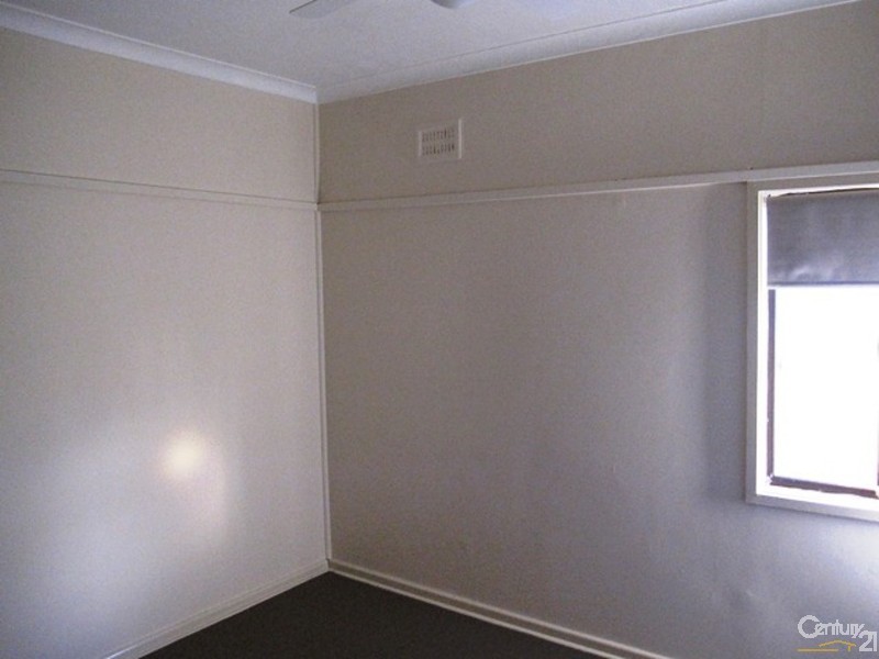 5 Markham Avenue, Penrith NSW 2750