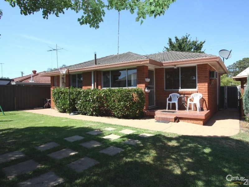 58 Greenway Drive, South Penrith NSW 2750