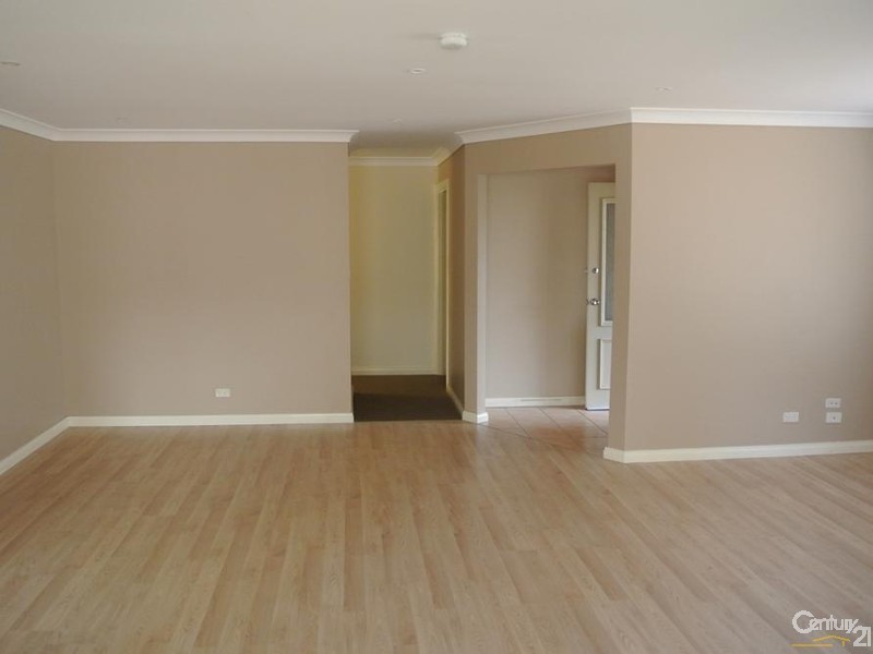 9/41 Regentville Road, Glenmore Park NSW 2745