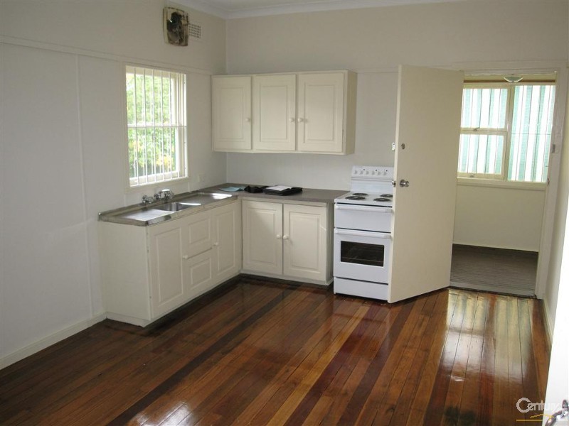 87 Derby Street, Penrith NSW 2750