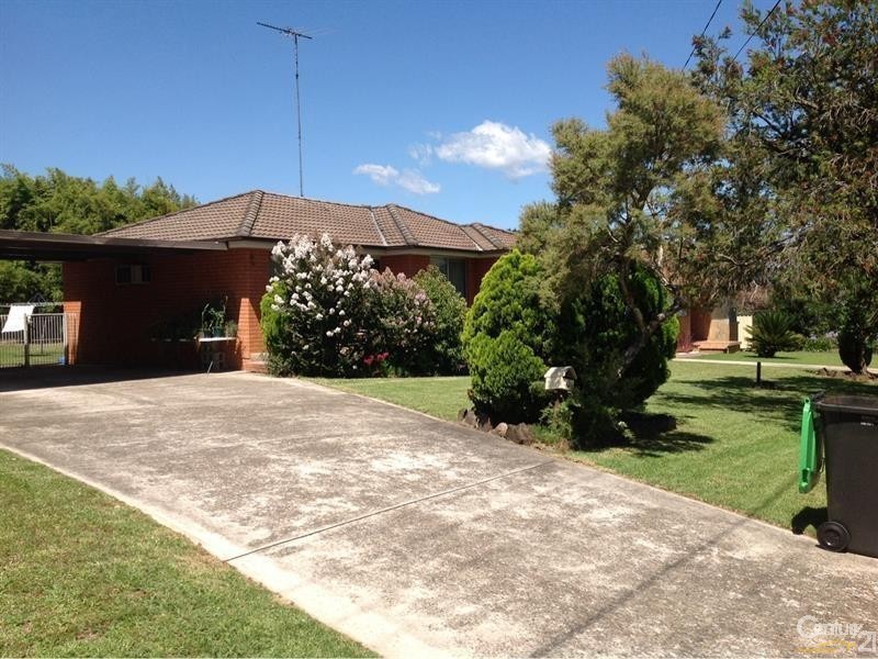 4 Sunset Avenue, South Penrith NSW 2750