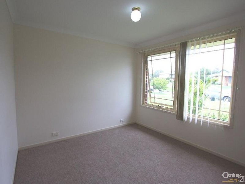 31 Pearra Way, Claremont Meadows NSW 2747