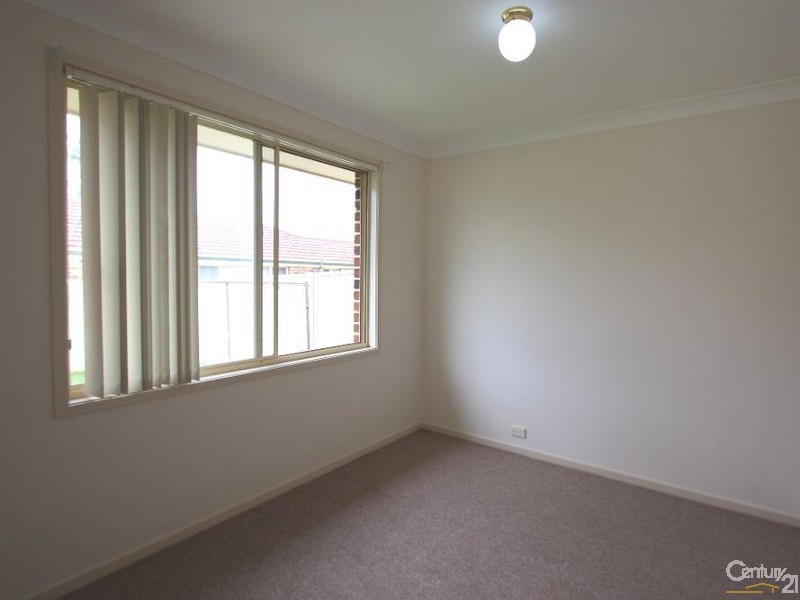 31 Pearra Way, Claremont Meadows NSW 2747